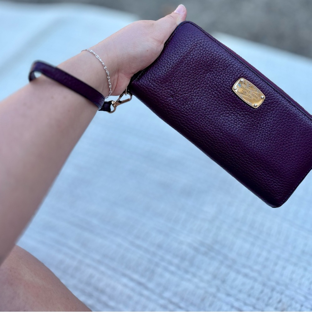 MICHAEL Michael Kors Dark Purple Wallet